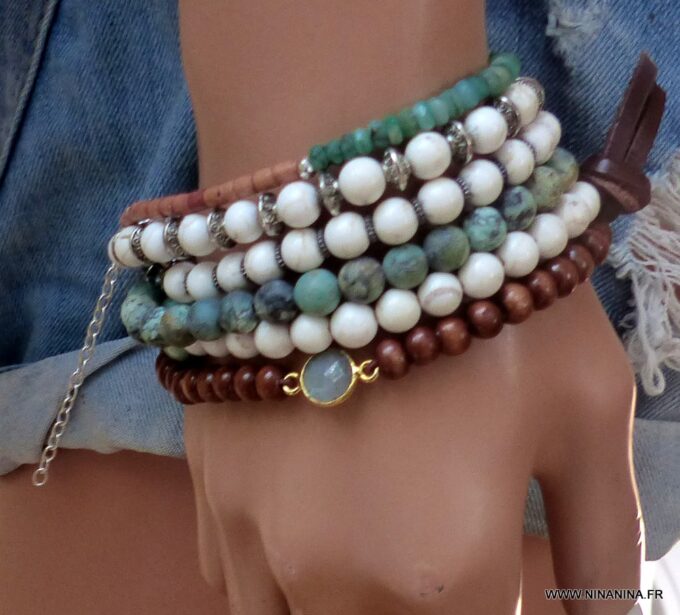 N5676a Bracelet elastique perles turquoises blanches - Bijoux Bracelets en ligne ninanina