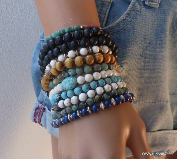 N5678c Bracelet perles turquoise naturelle tête de mort métal noir - Bijoux Bracelets en ligne Ninanina