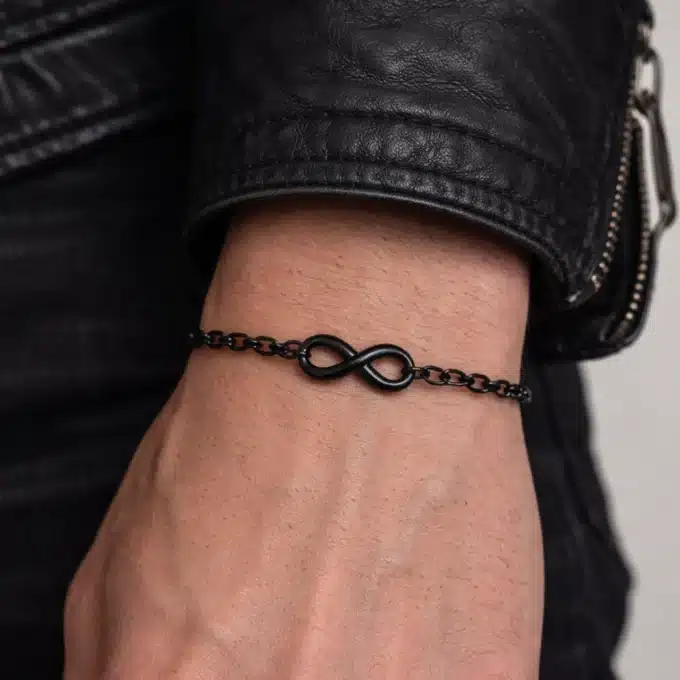 N5689b Bracelet Avec Infini Homme en Acier Inoxydable Noir – Bijou Artisanal - Bijoux Bracelets hommes en ligne Ninanina