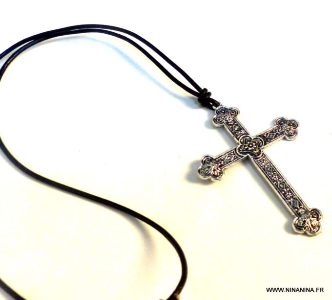 N5740b Collier homme femme cordon cuir grande croix métal argent NINANINA