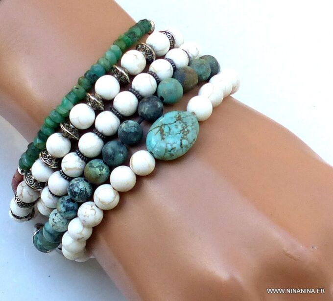 N5824 Bracelet strech turquoises blanches et bleue - Bijoux Bracelets en ligne ninanina