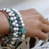 N5824a Bracelet strech turquoises blanches et bleue - Bijoux Bracelets en ligne ninanina