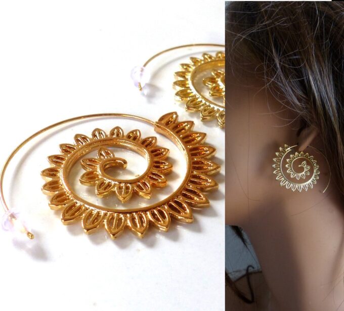 N5832 Boucles d'oreilles créoles tribales spirales métal doré or - Bijoux en ligne NINANINA