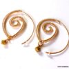 N5833c Boucles d'oreilles créoles tribales spirales ovales métal doré or - Bijoux en ligne NINANINA
