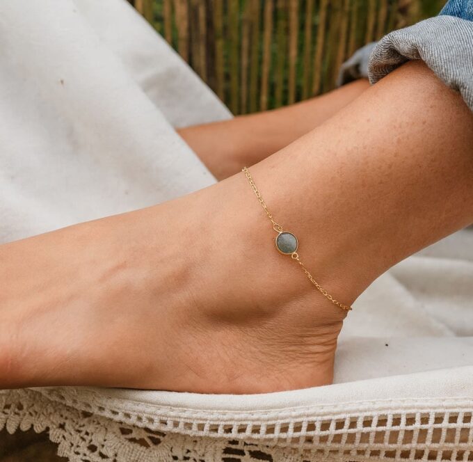 N5924b Bijou Labradorite Grise pour les chevilles - Chaîne de cheville Plaqué Or - Bijoux de pieds dorés en ligne Ninanina