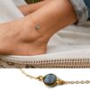 N5924d Bijou Labradorite Grise pour les chevilles - Chaîne de cheville Plaqué Or - Bijoux de pieds dorés en ligne Ninanina