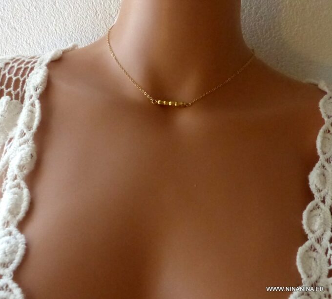 N5947c Collier ras de cou Chaine perles à facettes infini plaqué or - Bijoux Chaines en ligne Ninanina