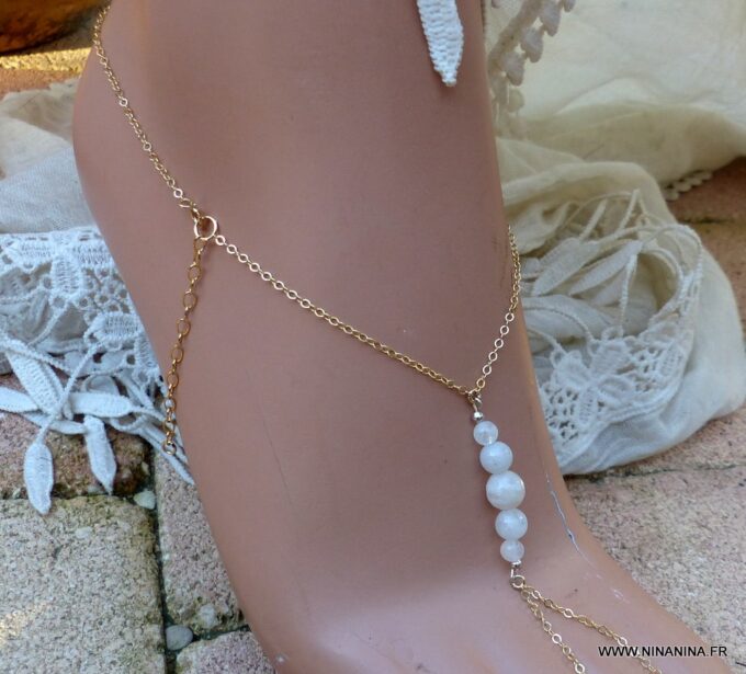 N6017b Chaine de cheville pierres fines pierre de lune plaqué or - Bijoux Chaines en ligne ninanina
