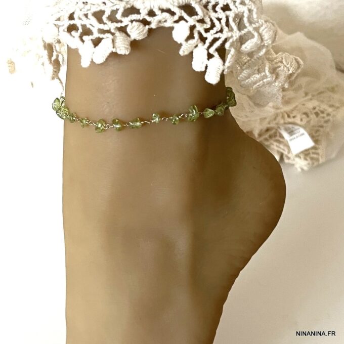 N6056f Bijou peridot - Chaine de cheville pierres et Argent 925 - Bijoux de pied en ligne Ninanina