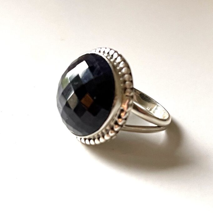 N6085d Bague Saphir Bleu Indien Rond Argent 925 massif - Bijoux Bagues en ligne Ninanina