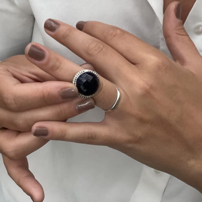 N6085f Bague Saphir Bleu Indien Rond Argent 925 massif - Bijoux Bagues en ligne Ninanina