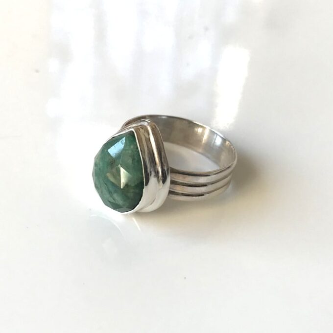 N6089k Bague forme poire émeraude verte argent 925 massif - Bijoux Bagues en ligne Ninanina