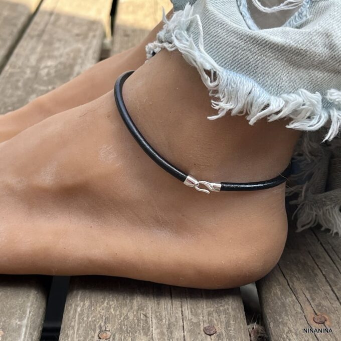 N6197c Bracelet cheville homme cuir fermoir crochet Argent 925 fait main - Bijoux de pieds hommes en ligne Ninanina