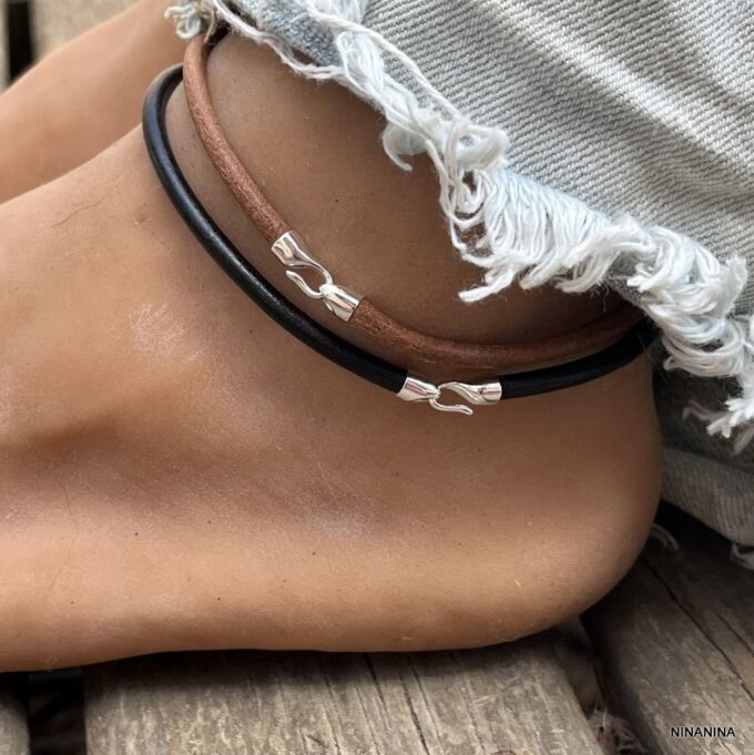 N6197e Bracelet cheville homme cuir fermoir crochet Argent 925 fait main - Bijoux de pieds hommes en ligne Ninanina