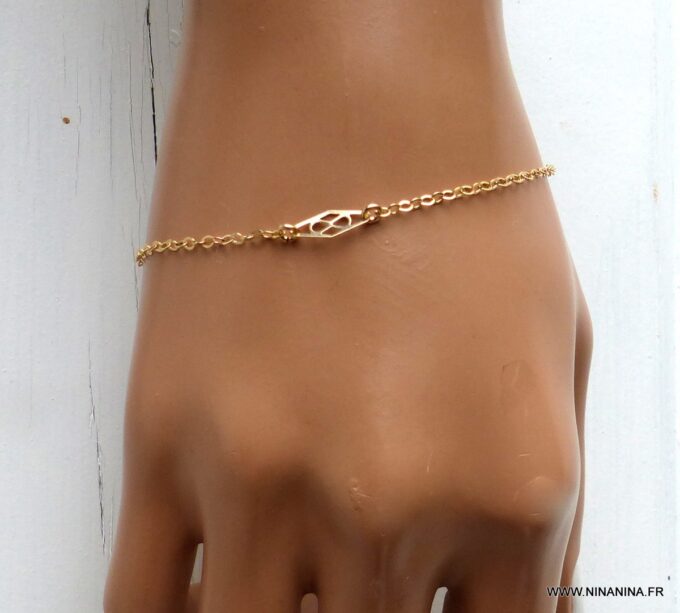 N6249d Bracelet chaine fin minimaliste Plaqué Or - Bijoux Bracelets en ligne Ninanina