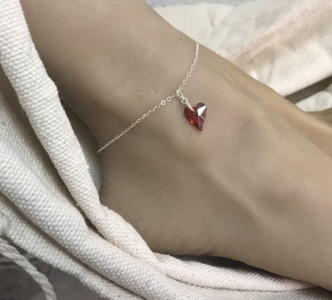 N6257c Bracelet cheville Swarovski Coeur rouge Argent 925 - Bijoux de pied en ligne Ninanina