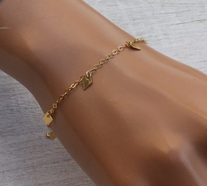 N6268d Bracelet chaine fin de cheville losange plaqué or minimaliste - Bijoux Colliers en ligne Ninanina
