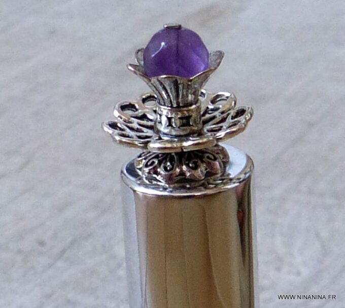 N6385i Atomiseur parfum rechargeable métal argent et améthyste - Accessoires Vaporisateurs en ligne Ninanina