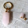 N6421b Porte clé femme pendentif mini flacon de parfum en quartz rose et plaqué or - Bijoux Porte clés en ligne Ninanina
