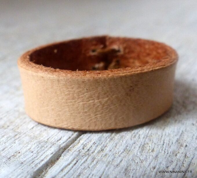 N6447d - Bague cuir femme et homme artisanale noire - Bijoux Bagues en ligne Ninanina