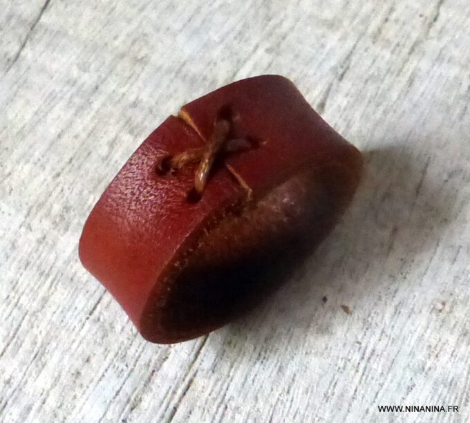 N6447i - Bague cuir femme et homme artisanale noire - Bijoux Bagues en ligne Ninanina