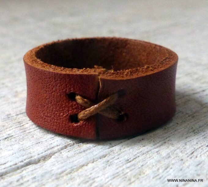 N6447l - Bague cuir femme et homme artisanale noire - Bijoux Bagues en ligne Ninanina