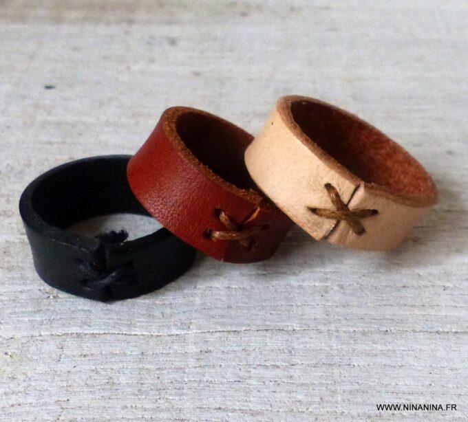 N6447n - Bague cuir femme et homme artisanale noire - Bijoux Bagues en ligne Ninanina
