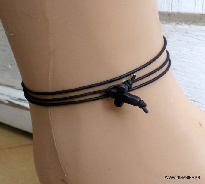 N6477g Bracelet de cheville homme croix noire cordon cuir - Bijoux Bracelets en ligne Ninanina