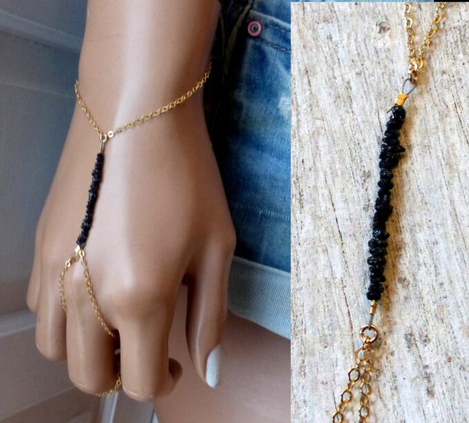 N6488h Bracelet bague chaine main Diamant noir plaqué or - Bijoux Bracelets en ligne Ninanina