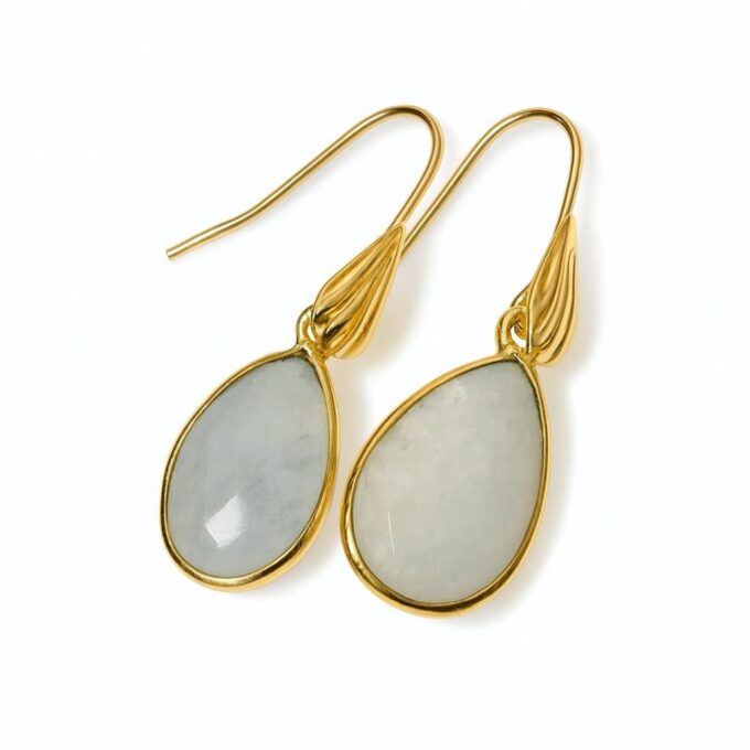 N6496d Boucles d’oreilles Pierre de Lune Femme en plaqué or – Bijou artisanal et pierre naturelle lumineuse - Bijoux boucle d'oreille en ligne Ninanina