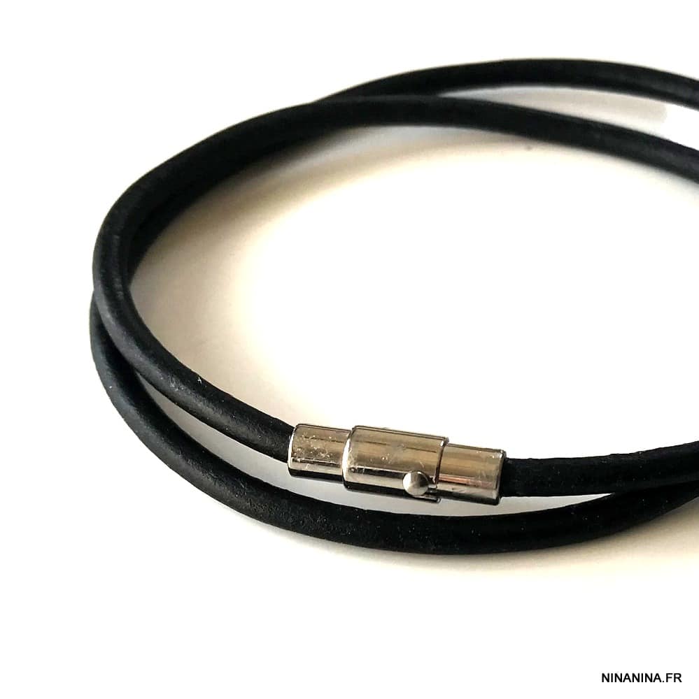 Bracelet cuir noir, cordon double noué, fermoir coulissant