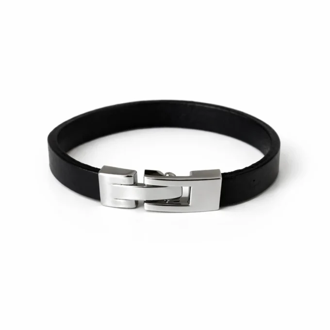 N8587b Bracelet homme lacet cuir plat lisse marron et fermoir rectangulaire acier argenté - Bijoux Bracelets hommes en ligne Ninanina