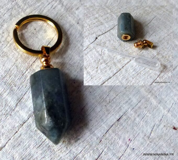 N6422b Porte clé femme pendentif mini flacon de parfum en labradorite grise et plaqué or - Bijoux Porte clés en ligne Ninanina