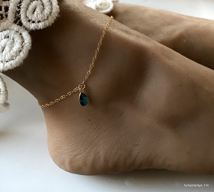 N6468b Chaine cheville plaqué or pendentif topaze bleue femme - Bijoux de pieds en ligne Ninanina
