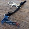 N5840a Porte clé cuir pendentif carte Italie Acier - Accessoires porte clés en ligne ninanina
