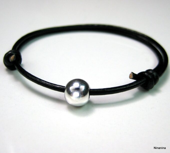 N1149ter bracelet cordon cuir et perle argent massif