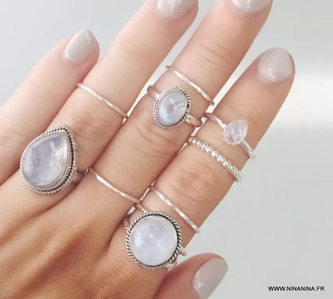 N6623f Bague argent femme pierre de lune ronde - Bijoux Bagues en ligne Ninanina