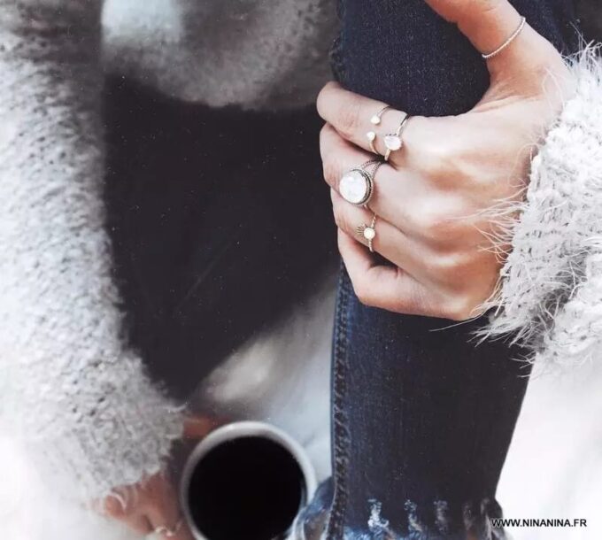 N6623g Bague argent femme pierre de lune ronde - Bijoux Bagues en ligne Ninanina