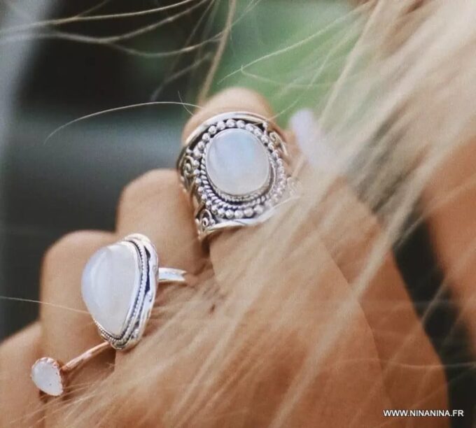 N6638a Bague cabochon pierre de lune ovale et Argent 925 - Bijoux Bagues en ligne Ninanina