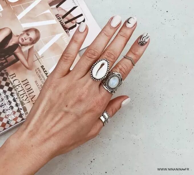 N6638c Bague cabochon pierre de lune ovale et Argent 925 - Bijoux Bagues en ligne Ninanina