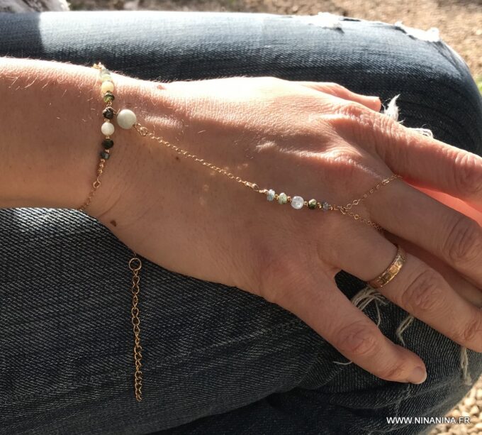 N6660r Chaine main plaqué or aiguemarine émeraude et zircon bleu - Bijoux Bracelets en ligne Ninanina