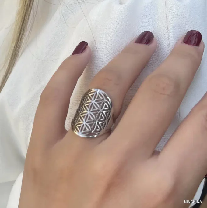 N6779f Bague fleur de vie argent femme Acier inoxydable argenté - Bijoux Bagues Femmes en ligne Ninanina