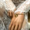 N6799g Bracelet jonc avec medaille Acier doré pour femme - Bijoux Bracelets en ligne Ninanina