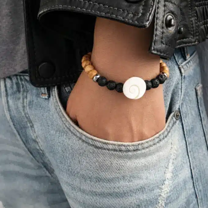 N6808 Bracelet œil de sainte lucie véritable pour homme - Boules en pierre de Lave et Perles bois - Bijoux Bracelets hommes en ligne Ninanina