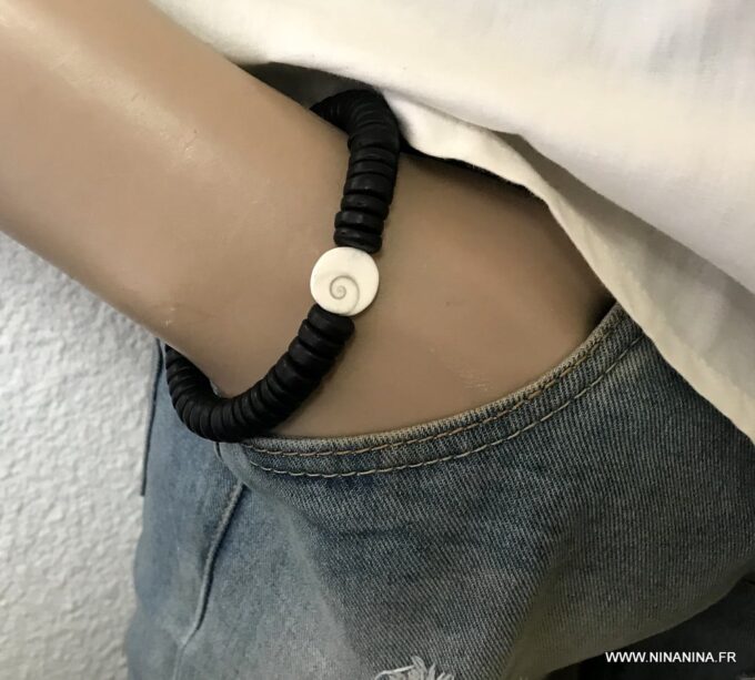 N6810a Bracelet œil st lucie homme porte bonheur perles bois noir - Bijoux Bracelets en ligne Ninanina