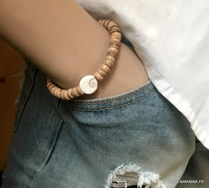 N6810c Bracelet œil st lucie homme porte bonheur perles bois - Bijoux Bracelets en ligne Ninanina