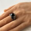 N6839 Chevaliere triskel homme acier argent et pierre noire - Bijoux Bagues hommes en ligne Ninanina