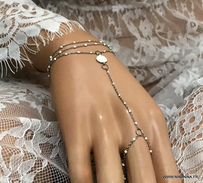 N6853a Bracelet avec doigt perle blanche acier inoxydable argent - Bijoux Bracelets en ligne Ninanina