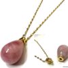 N6860b Sautoir parfum rose acier doré pendentif forme goutte - Bijoux Colliers en ligne Ninanina