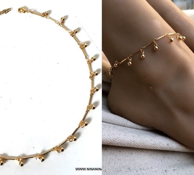N6952b Chaine de cheville breloque ronde dorée plaqué or - Bijoux Bracelets en ligne Ninanina